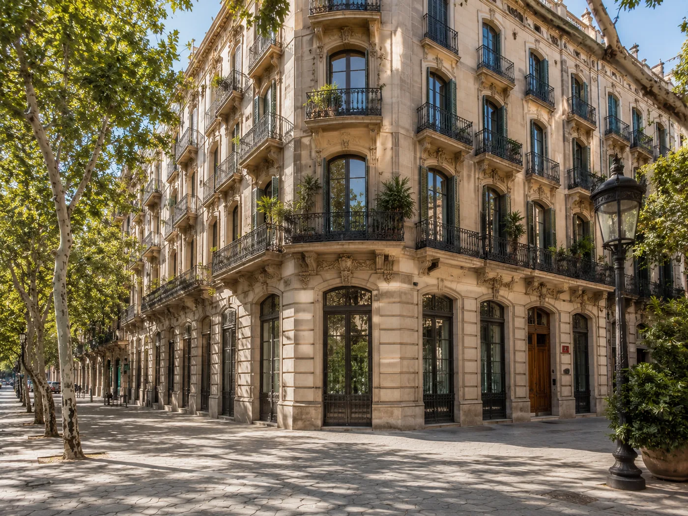 Eixample Terrace House — exterior view